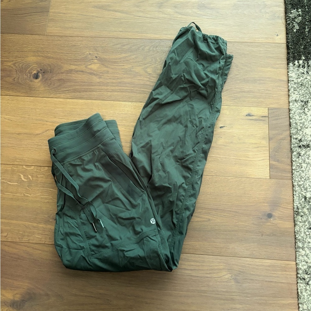 Lulu Dark Forest Studio Pants - Picture 4 of 5
